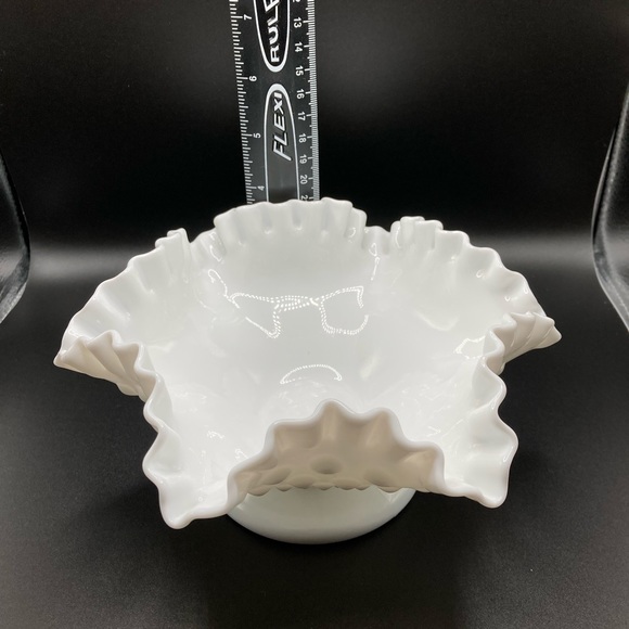 Vintage Fenton Hobnail Bon Bon Bowl Milk Glass, Pre-owned - Picture 5 of 6